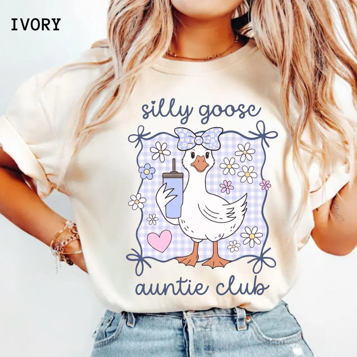 Comfort Colors® Cute Aunt Shirt, Silly Goose Auntie Shirt, New Aunt Gift, Pregnancy Announcement for Sister, Future Aunt Tee