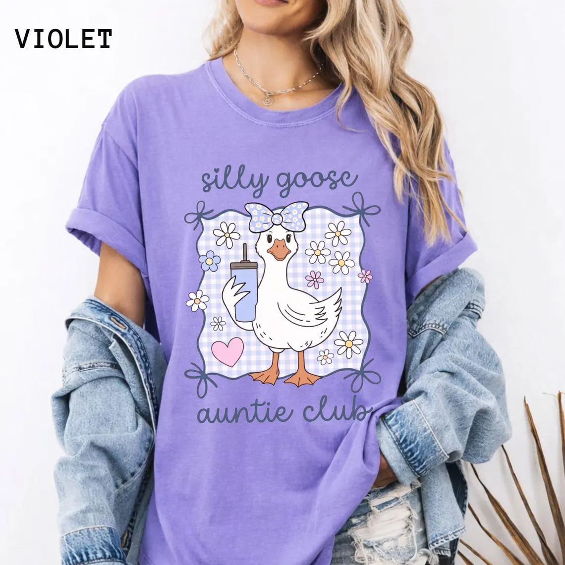 Comfort Colors® Cute Aunt Shirt, Silly Goose Auntie Shirt, New Aunt Gift, Pregnancy Announcement for Sister, Future Aunt Tee