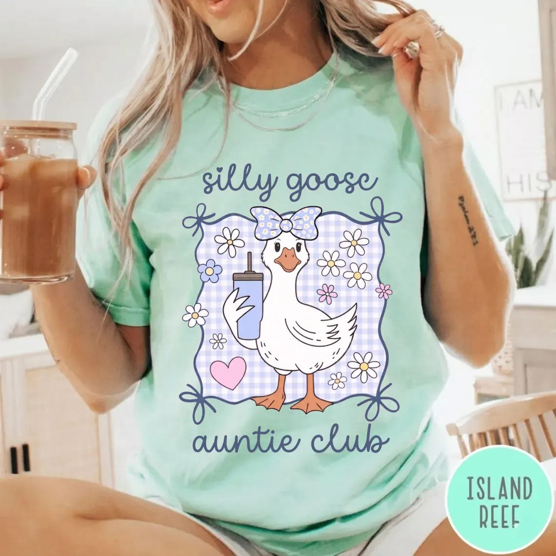 Comfort Colors® Cute Aunt Shirt, Silly Goose Auntie Shirt, New Aunt Gift, Pregnancy Announcement for Sister, Future Aunt Tee
